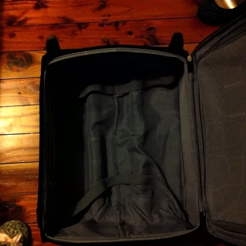 What to pack in your hand luggage for a long haul flight.